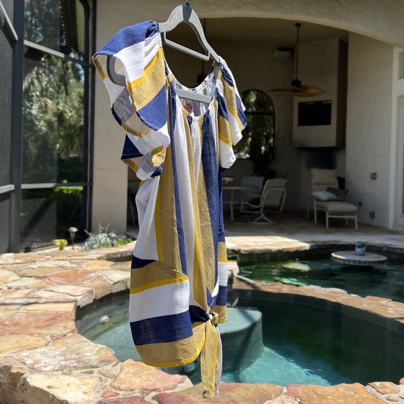 Kiddo by Katie Flutter Sleeve Top - Picture 2 of 13